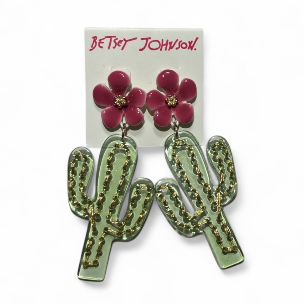 Betsey Johnson NWT Pink Enamel Flower & Green Acrylic Cactus Drop Earrings